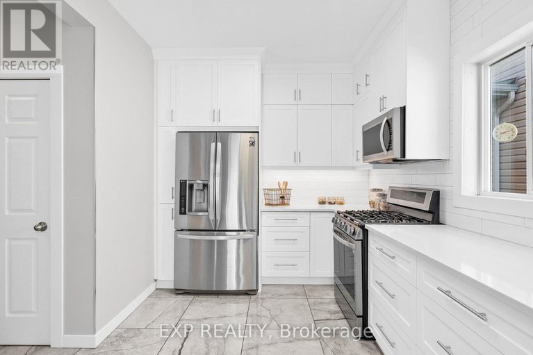 28859903/18-golders-green-lane/longfields/ottawa/ontario/K2J5C1_19
