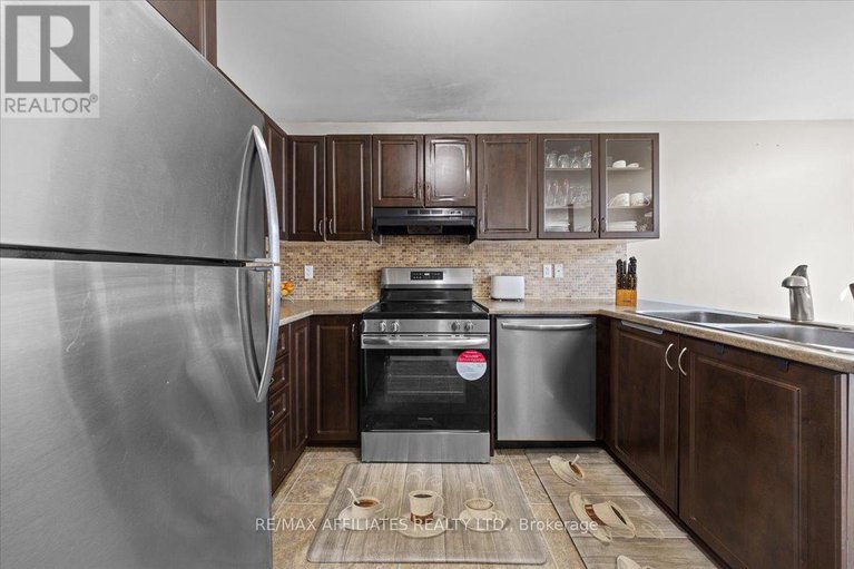 28378372/119-silvermoon-crescent/avalon-east/ottawa/ontario/K4A0P5_17