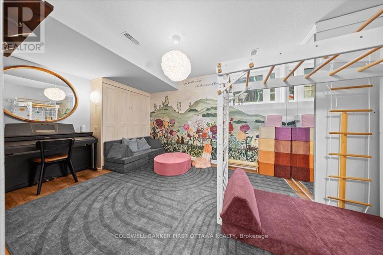 29161432/31-glenhaven-pvt/brookfield-gardens/ottawa/ontario/K1V2B2_19