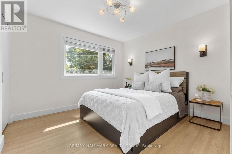 28877197/2180-lenester-avenue/mckellar-heightsglabar-park/ottawa/ontario/K2A1L4_12