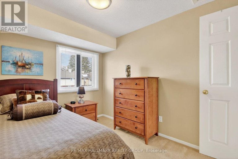 29446603/1722-rodin-way/chateauneuf/ottawa/ontario/K1C4Y8_47