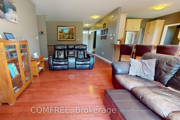 28538692/6959-viola-street/rideau-twp-s-of-reg-rd-6-w-of-mccordick-rd/ottawa/ontario/K0A2T0_9