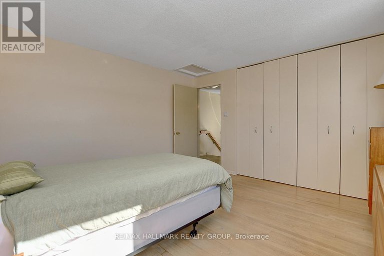 29360557/629-glenhurst-crescent/beacon-hill-north/ottawa/ontario/K1J7B6_26