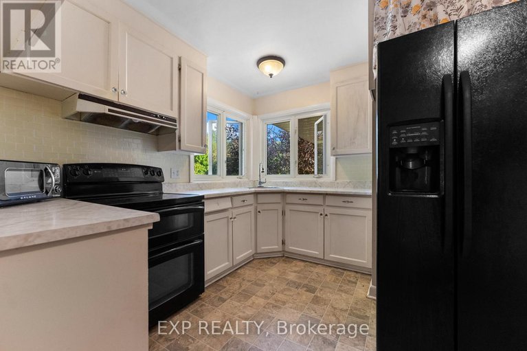 28069493/397-charles-avenue/renfrew/renfrew/ontario/K7V3J2_7