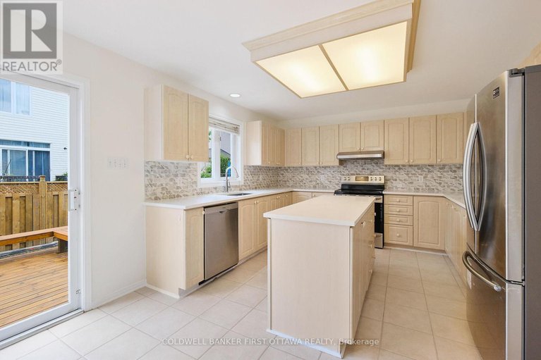 28482188/107-columbia-avenue/hunt-club/ottawa/ontario/K1V1Z3_10