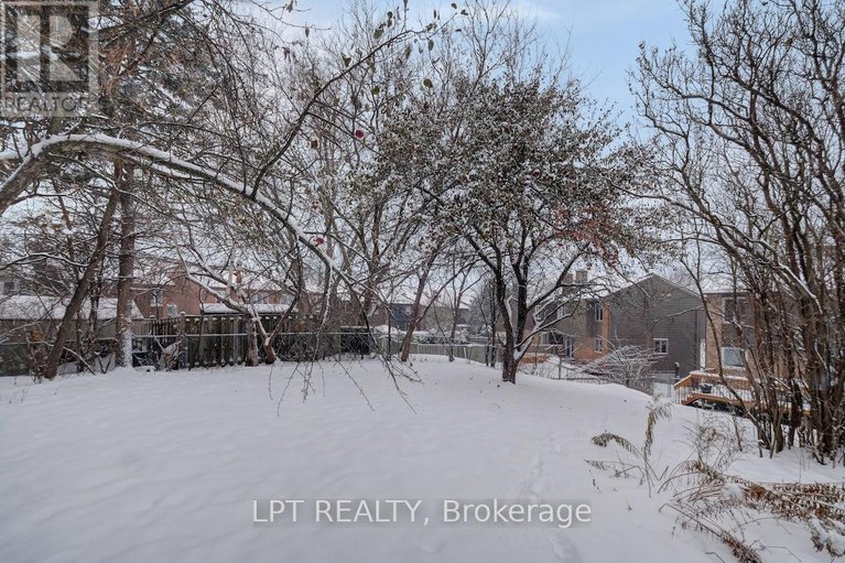 29180960/56-sandhurst-court/mooneys-bayriverside-park/ottawa/ontario/K1V9V4_46