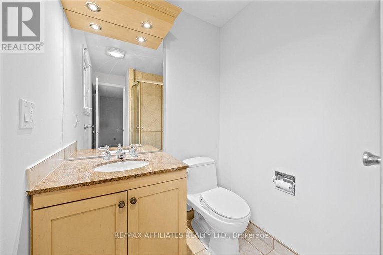 28917185/1610-schouten-drive/bilberry-creekqueenswood-heights/ottawa/ontario/K1E2J4_26