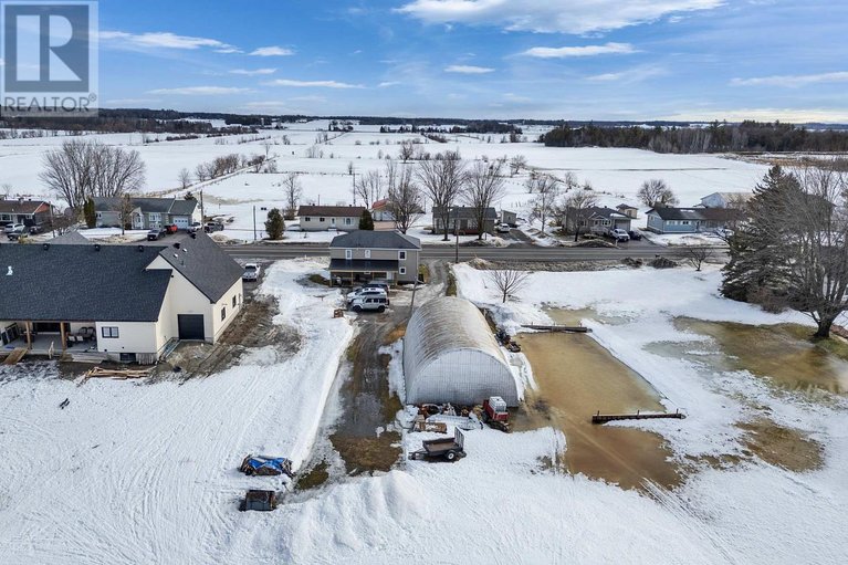 29443321/1526-landry-street/clarencerockland-twp/clarence-rockland/ontario/K0A1N0_30