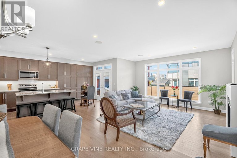 28743049/525-pimiwidon-street/cfb-rockcliffe-and-area/ottawa/ontario/K1K5A1_20