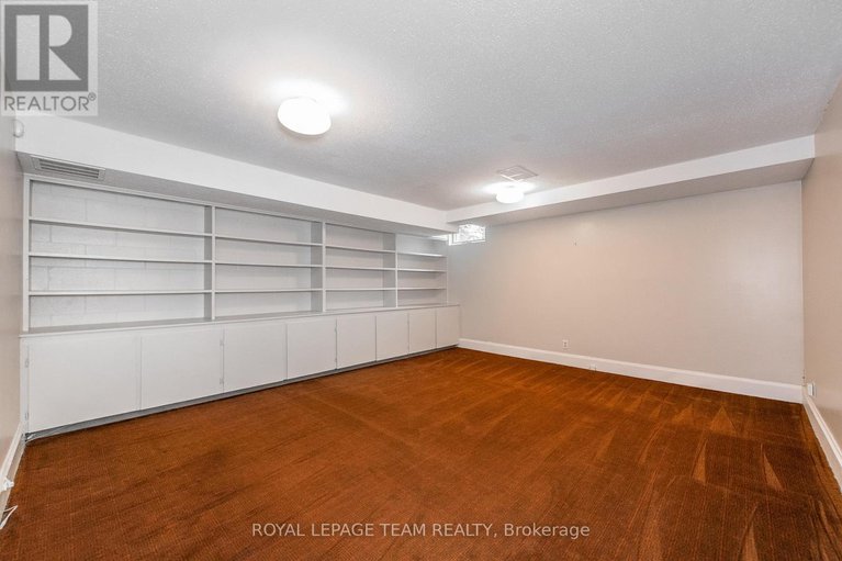 29428183/c-595-besserer-street/sandy-hill/ottawa/ontario/K1N6C8_25