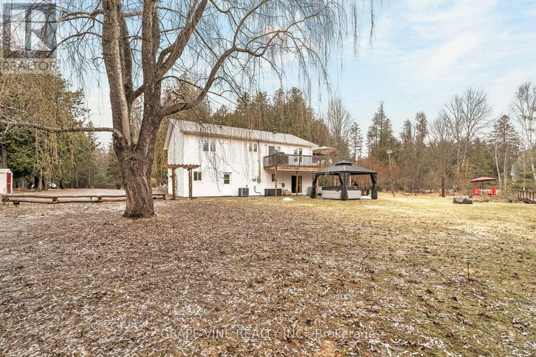 29611592/119-sierra-woods-drive/huntley-ward-south-west/ottawa/ontario/K0A1L0_42