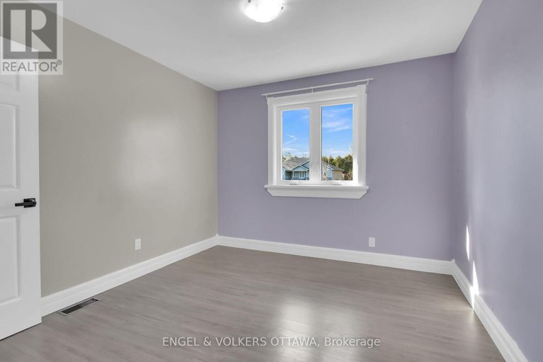 28271751/4715-kelso-street-e/augusta-twp/augusta/ontario/K0E1T0_43