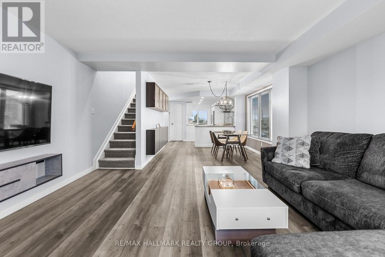 29622541/12-lakepointe-drive/avalon-east/ottawa/ontario/K4A5E3_25