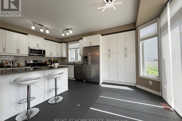 28767578/506-peerless-street/cedargrovefraserdale/ottawa/ontario/K2J5P9_11