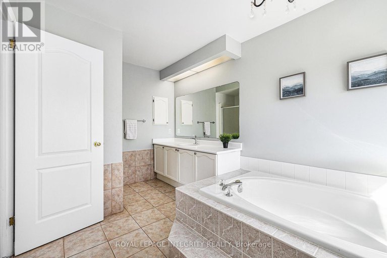 28906103/10-maybrook-place/barrhaven-east/ottawa/ontario/K2G6H6_27