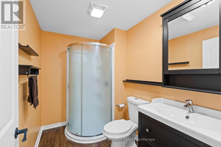 28402099/731-vermillion-drive/riverside-southgloucester-glen/ottawa/ontario/K1V1V9_33