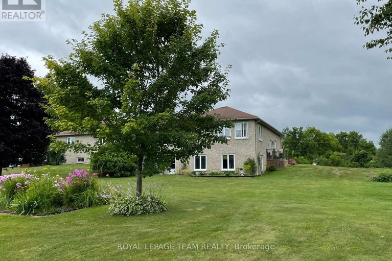 29659900/2370-county-18-road/kemptville/north-grenville/ontario/K0G1J0_44