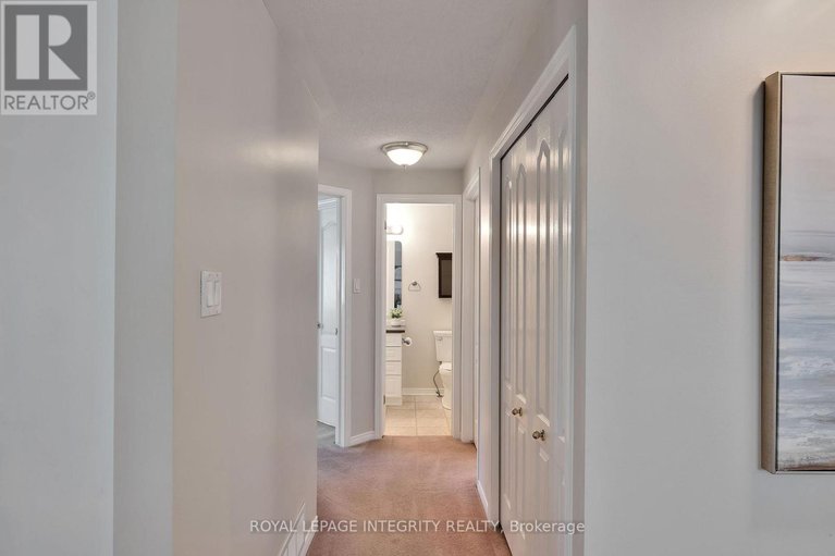 29141805/b-10-daybreak-street/barrhaven-east/ottawa/ontario/K2G6T9_19