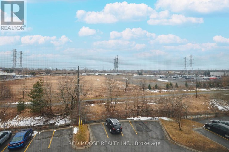 29220948/415-216-viewmount-drive/borden-farmstewart-farmcarleton-heightsparkwood-hills/ottawa/ontario/K2E7X4_27