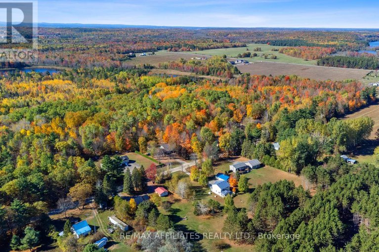 28980028/2296-eady-road/horton-twp/horton/ontario/K7V3Z8_40