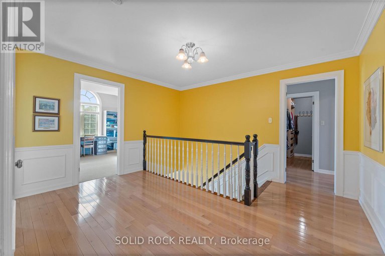 28931406/5569-whitewood-avenue/manotick-village-manotick-estates/ottawa/ontario/K4M1E1_25