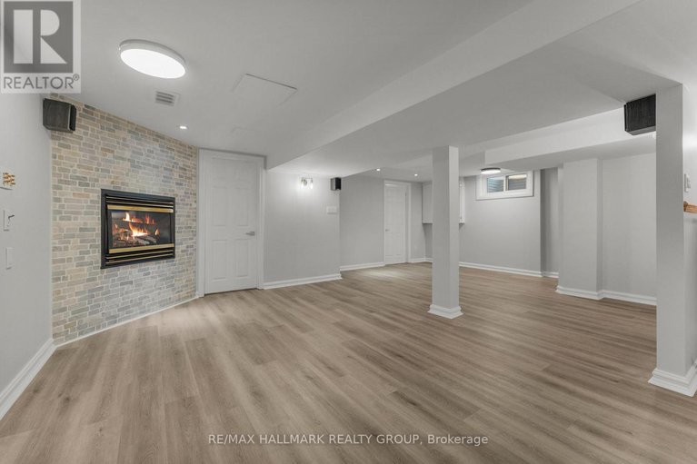 29161672/942-elsett-drive/elmvale-acresurbandale/ottawa/ontario/K1G2S9_33