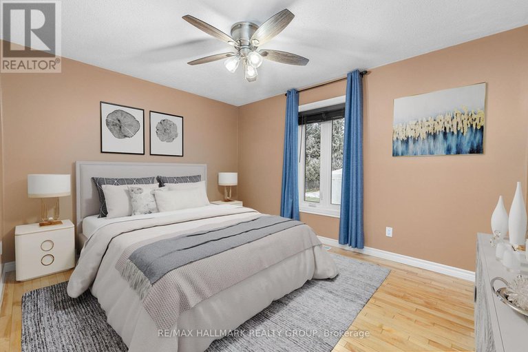 29137387/1050-barnett-drive/cumberland-village/ottawa/ontario/K4C1C7_13