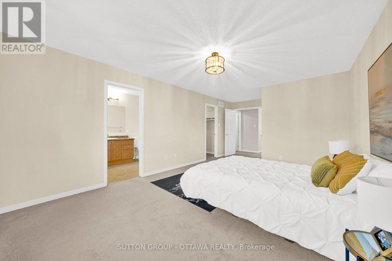 28945910/747-oakglade-avenue/emerald-meadowstrailwest/ottawa/ontario/K2M0B5_16