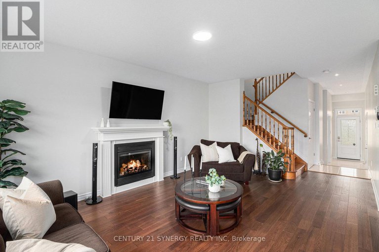 28917617/2479-esprit-drive/avalon-east/ottawa/ontario/K4A0S6_8