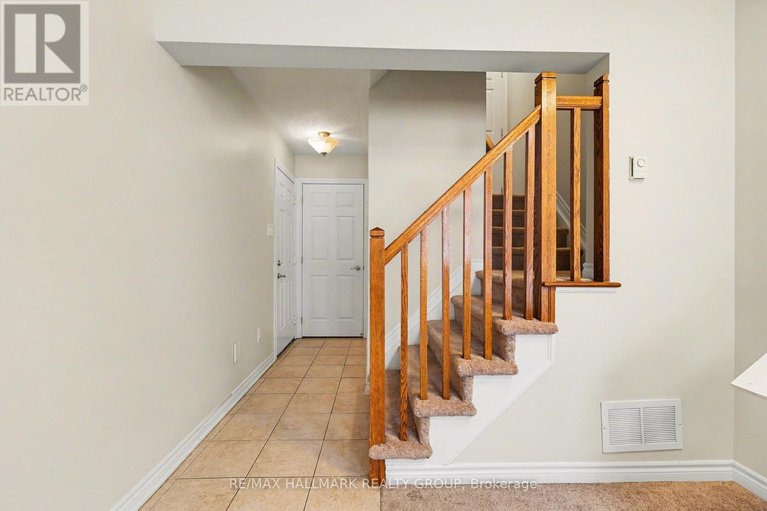 29628515/2516-nutgrove-avenue/half-moon-bay/ottawa/ontario/K2J0X3_9