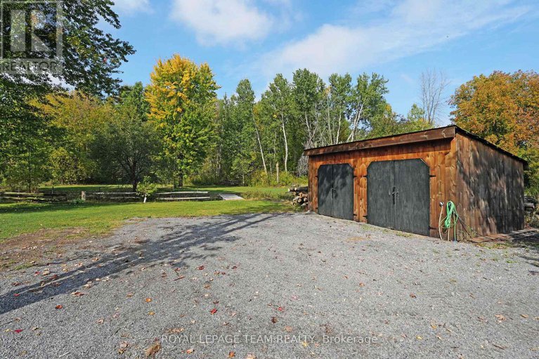 28911703/10527-kirker-road/south-dundas-matilda-twp/south-dundas/ontario/K0E1C0_37