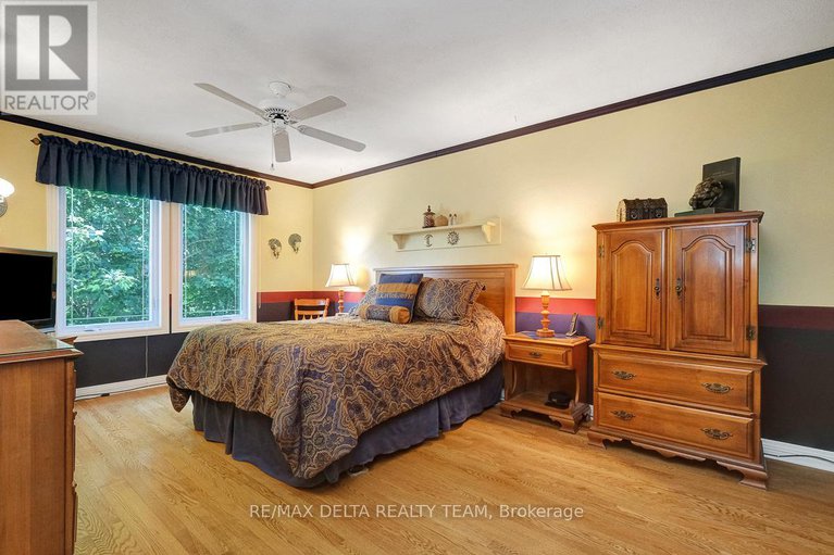 28636834/6383-st-louis-drive/hiawatha-parkconvent-glen/ottawa/ontario/K1C2X9_28