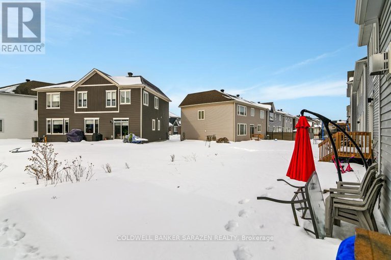 29389721/2052-elevation-road/half-moon-bay/ottawa/ontario/K2J6X1_37