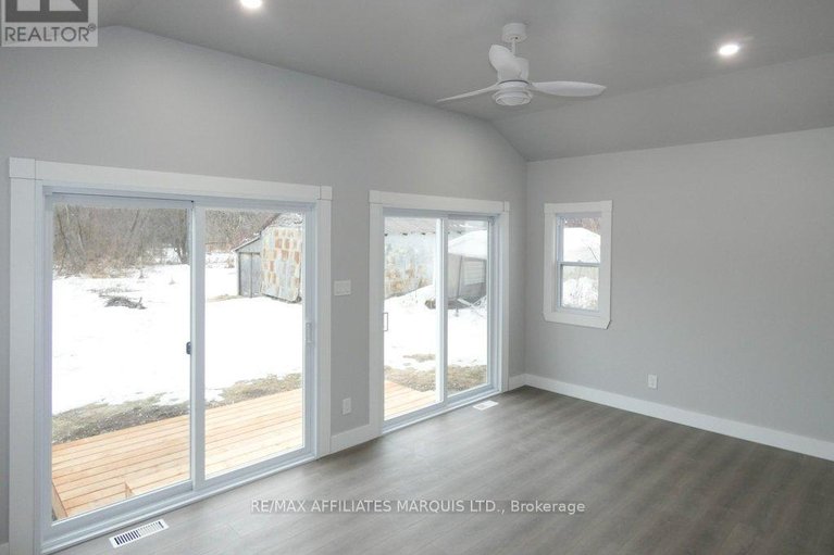 29461420/18400-kenyon-conc-rd-5-road/north-glengarry-kenyon-twp/north-glengarry/ontario/K0C1T0_8