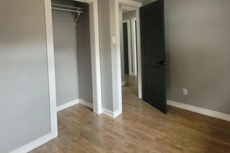 29084025/726-cummings-avenue/castle-heightsrideau-high/ottawa/ontario/K1K2L1_13