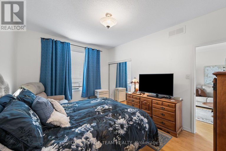 28475443/25-trump-avenue/central-park/ottawa/ontario/K2C4A7_30
