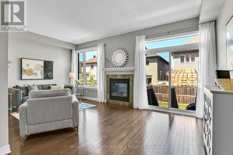 28635027/325-ardmore-street/riverside-southgloucester-glen/ottawa/ontario/K4M0E2_10