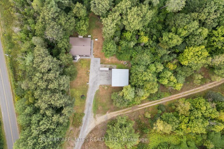 28768998/788-french-line-road/lanark-highlands-darling-twp/lanark-highlands/ontario/K0G1K0_40