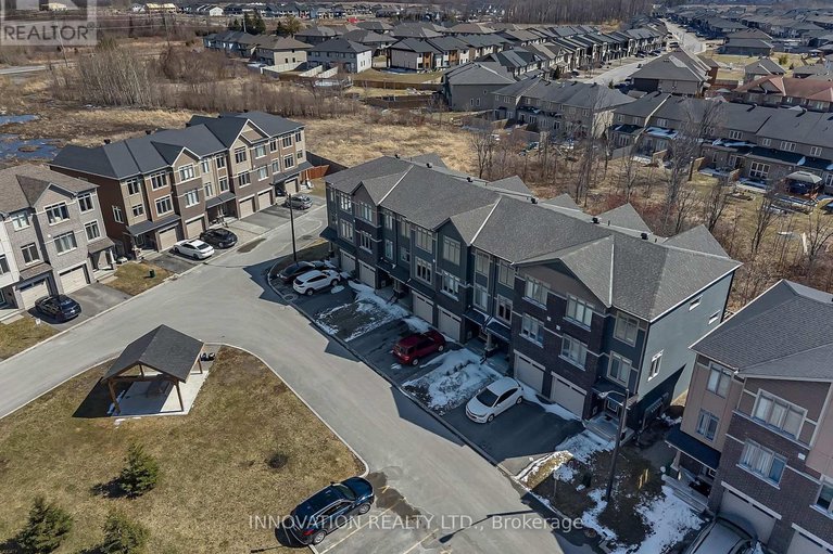 29581806/46-barn-swallow-private-s/riverside-southgloucester-glen/ottawa/ontario/K4M0H5_40