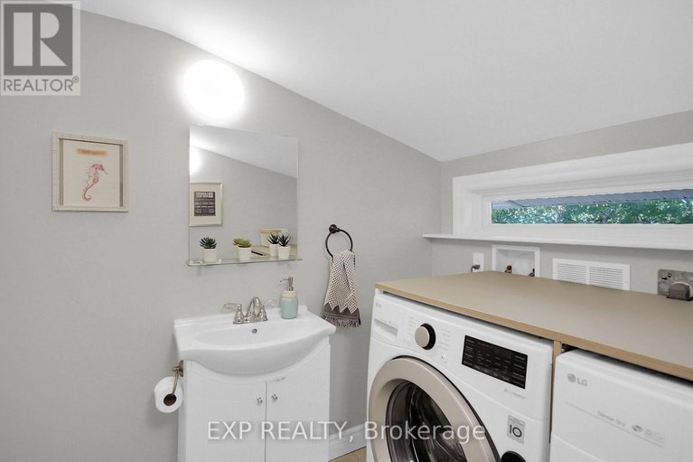 28863147/301-water-street/almonte/mississippi-mills/ontario/K0A1A0_16