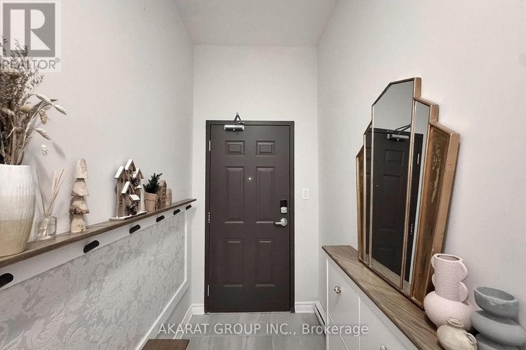 29571898/g-725-dearborn-private/blossom-parkkemp-parkfindlay-creek/ottawa/ontario/K1T0W4_6