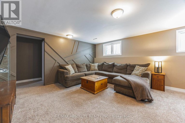 29406182/7-rachelle-crescent/north-grenville-twp-kemptville-south/north-grenville/ontario/K0G1T0_29