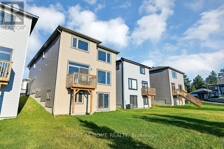 29384097/609-enclave-lane/town-of-rockland/clarence-rockland/ontario/K1K1T2_18