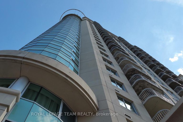 28916444/401-234-rideau-street/sandy-hill/ottawa/ontario/K1N0A9_1