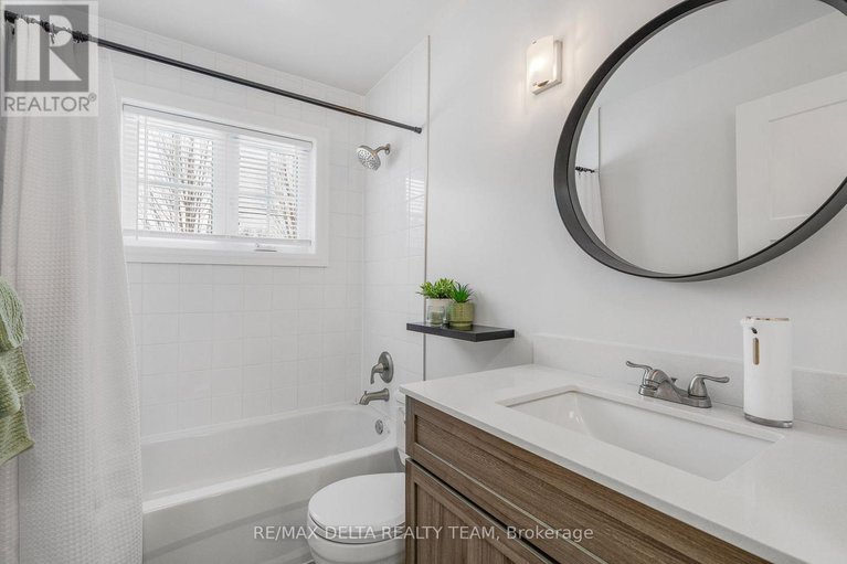 29348582/261-agathe-street/clarencerockland-twp/clarence-rockland/ontario/K4K1K7_15