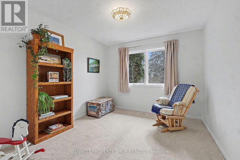 29480863/1262-rousseau-crescent/greely/ottawa/ontario/K4P1B3_15