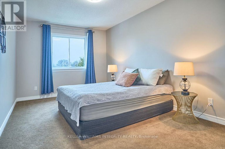 28173449/9-shannondoe-crescent/bridlewood/ottawa/ontario/K2M2C8_24