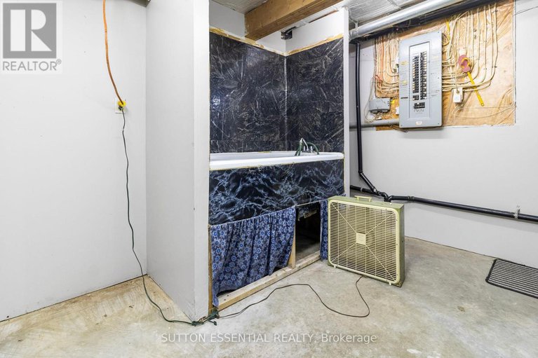 29215482/2216-2nd-concession-road/augusta-twp/augusta/ontario/K6V5T1_32