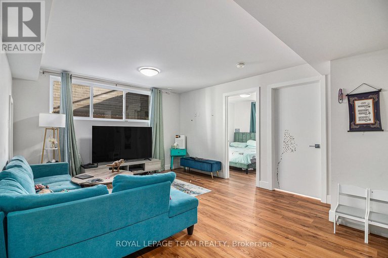 28539649/1400-mayview-avenue/carlington/ottawa/ontario/K1Z8H7_31