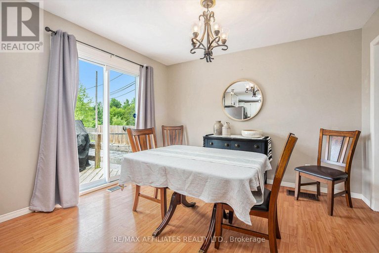 28487442/114-duncan-street/drummondnorth-elmsley-north-elmsley-twp/drummondnorth-elmsley/ontario/K7A4S4_7